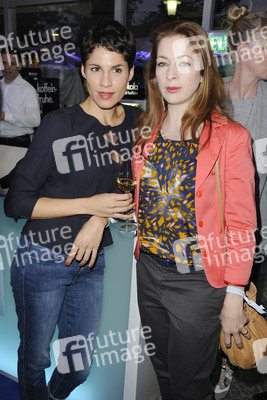 Jasmin Gerat, Loretta Stern