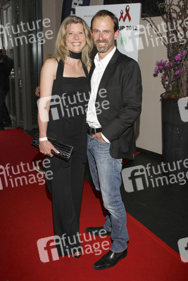 Nina Kirschner, Nikolas König