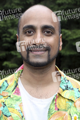 Murali Perumal als Samir