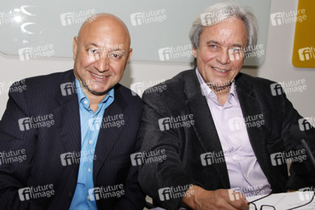 Mario Hempel, Gerhard Kämpfe