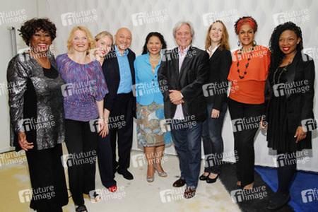 Joan Faulkner, Jana Kurukova, Johanna Winkel, Mario Hempel, Adriane Queiroz, Gerhard Kämpfe, Sirje A. Viise, Yma America, Kgomotso Tsatsi