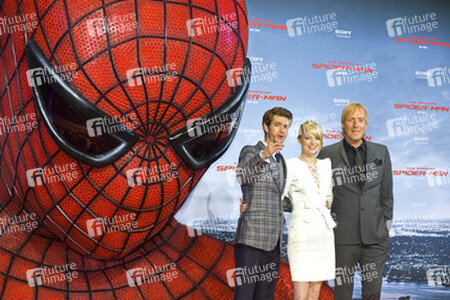 Andrew Garfield, Emma Stone, Rhys Ifans