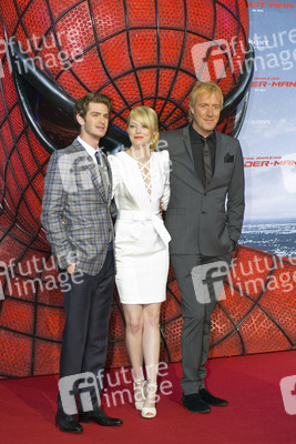 Andrew Garfield, Emma Stone, Rhys Ifans