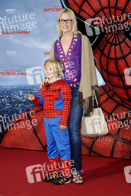 Eve-Maren Büchner mit Sohn Jack