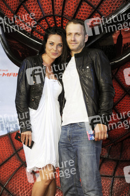 Maja Maneiro, Jacob Weigert