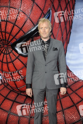 Rhys Ifans