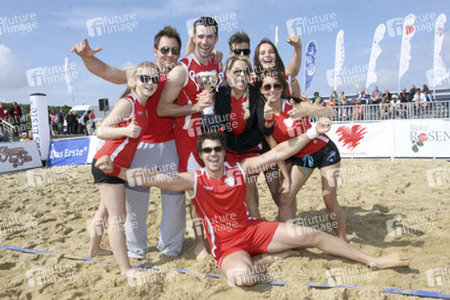 Jana Julie Kilka, Thore Schölermann, Jo Weil, Renée Weibel, Dirk Moritz, Nicole Mieth, Stefanie Bock, Florian Wünsche, Remo Schulze