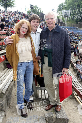 Reinhard Sager mit Frau und Sohn Maximilian
