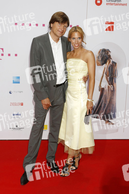 Roland Suso Richter mit Lebensgefährtin Pia Hart