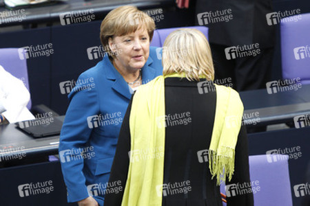 Angela Merkel, Claudia Roth