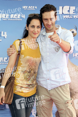 Robert Glatzeder mit Freundin