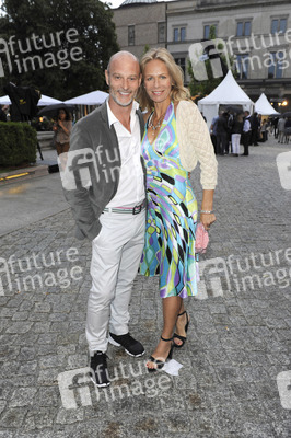 Simon Licht, Claudine Wilde