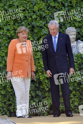 Angela Merkel, Mario Monti