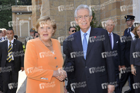 Angela Merkel, Mario Monti