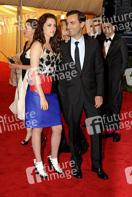 Kristen Stewart, Nicolas Ghesquière