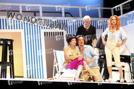 Ella Endlich, Tim Grobe, Stefan Hossfeld, Carolin Fortenbacher