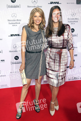 Ursula Karven, Dana Schweiger