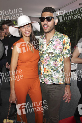 Lilly Becker, Noah Becker