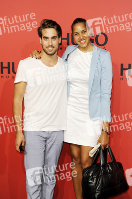 Cassandra Steen mit Manager Michael