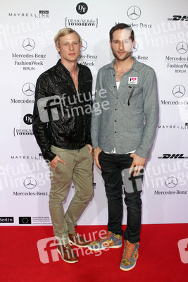 Jochen Schropp mit Begleitung