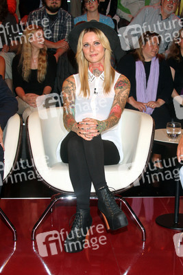 Jennifer Weist (Jennifer Rostock)