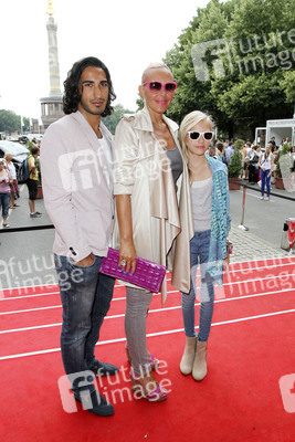 Umut Kekilli, Natascha Ochsenknecht mit Tochter Cheyenne Savannah