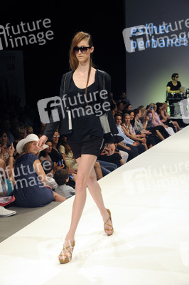 Esther Perbandt Model