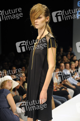 Esther Perbandt Model