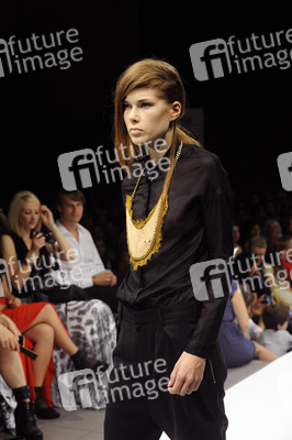 Esther Perbandt Model