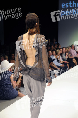 Esther Perbandt Model