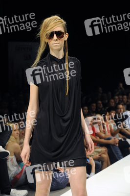 Esther Perbandt Model