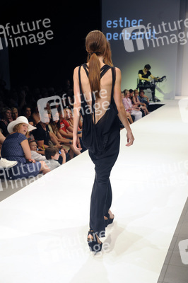 Esther Perbandt Model