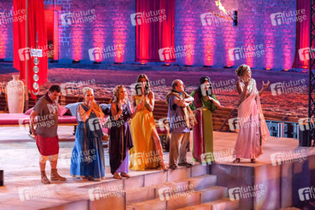 Jens Riewa, Maite Kelly, Andrea Kaiser, Mareile Höppner, Bernhard Hoëcker, Bernhard Hoëcker, Franziska van Almsick