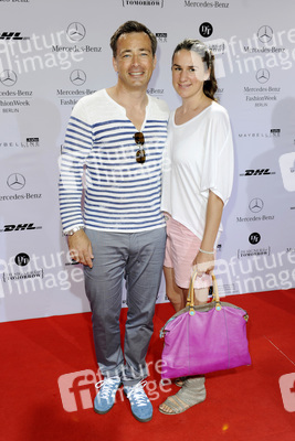 Jan Sosniok mit Freundin Nadine Möllers