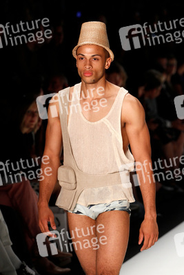 Romanian Designers Model