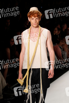 Romanian Designers Model