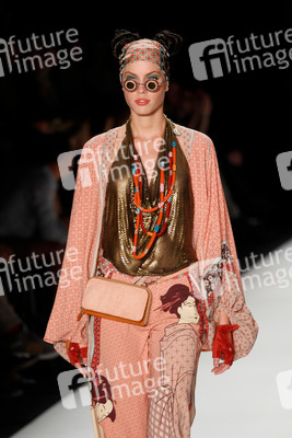 Sarah-Anessa Hitzschke