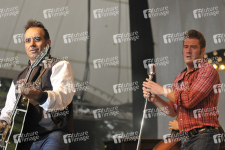 Adriano Batolba, Dick Brave / Sasha