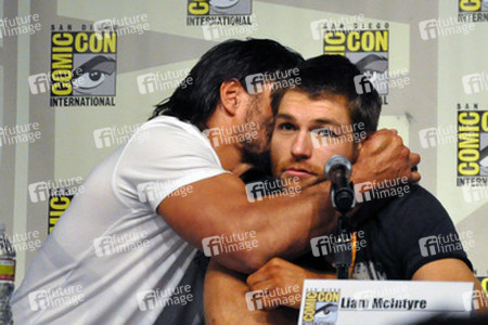 Manu Bennett, Liam McIntyre