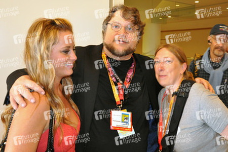 Guillermo del Toro mit Redakteurin Susanne Döpke (rechts)