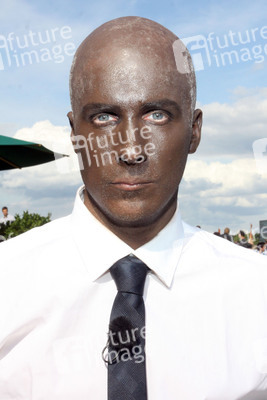 Oliver Pocher als Bruce Darnell