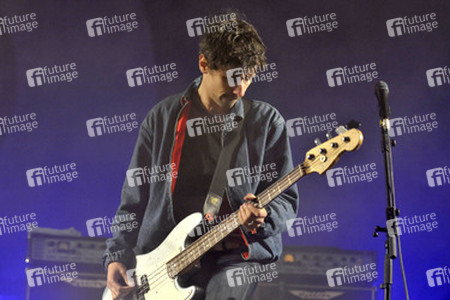 Gordon Moakes (Bloc Party)