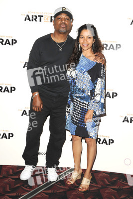 Chuck D mit Begleitung