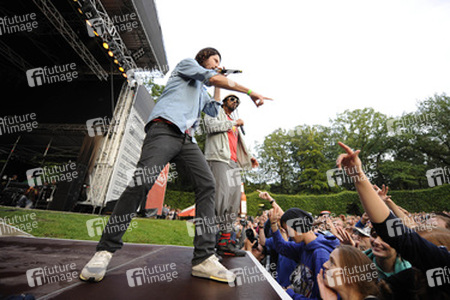 Max Herre, Samy DeLuxe