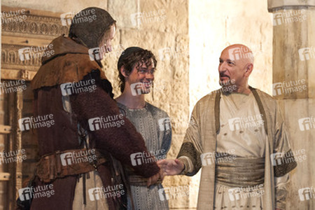 Stellan Skarsgard, Tom Payne, Ben Kingsley