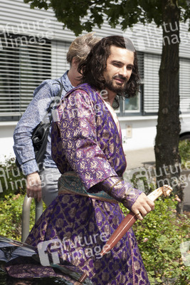 Olivier Martinez 
Olivier Martinez