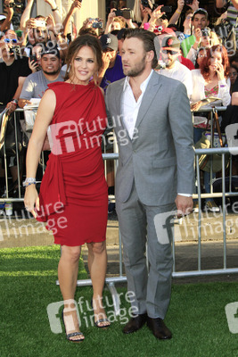 Jennifer Garner, Joel Edgerton