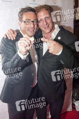 Jan Sosniok, Kai Lentrodt