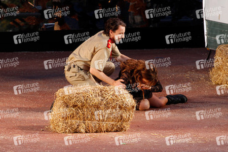 Hans-Georg Priese, Julia Rutigliano