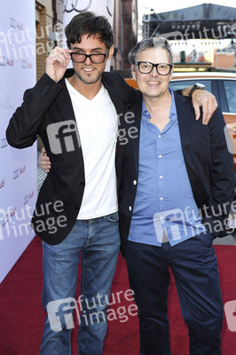 Tobey Wilson, Rolf Scheider